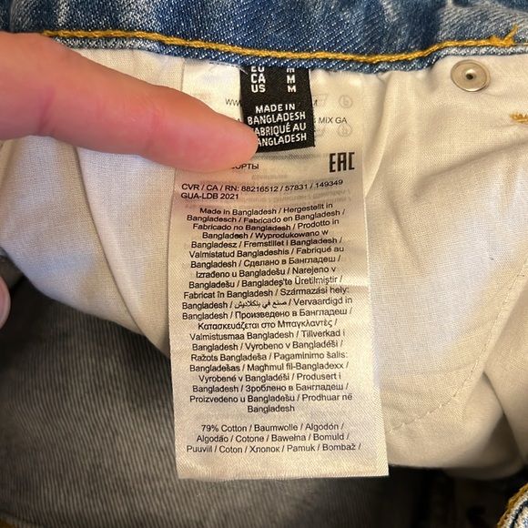 Vero Moda Womens Medium Vmbrenda HR Long Shorts - Picture 4 of 5